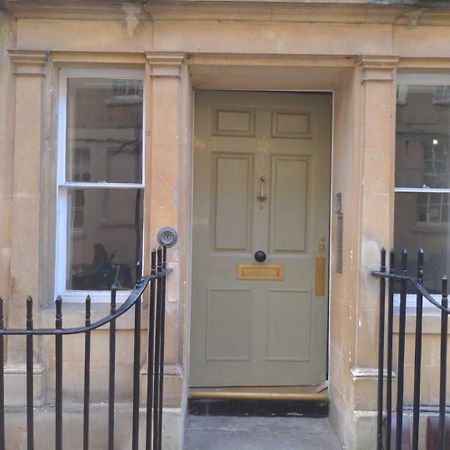 Pass The Keys Stylish 2 Bed Eco Flat In The Heart Of Bath Apartment Bagian luar foto