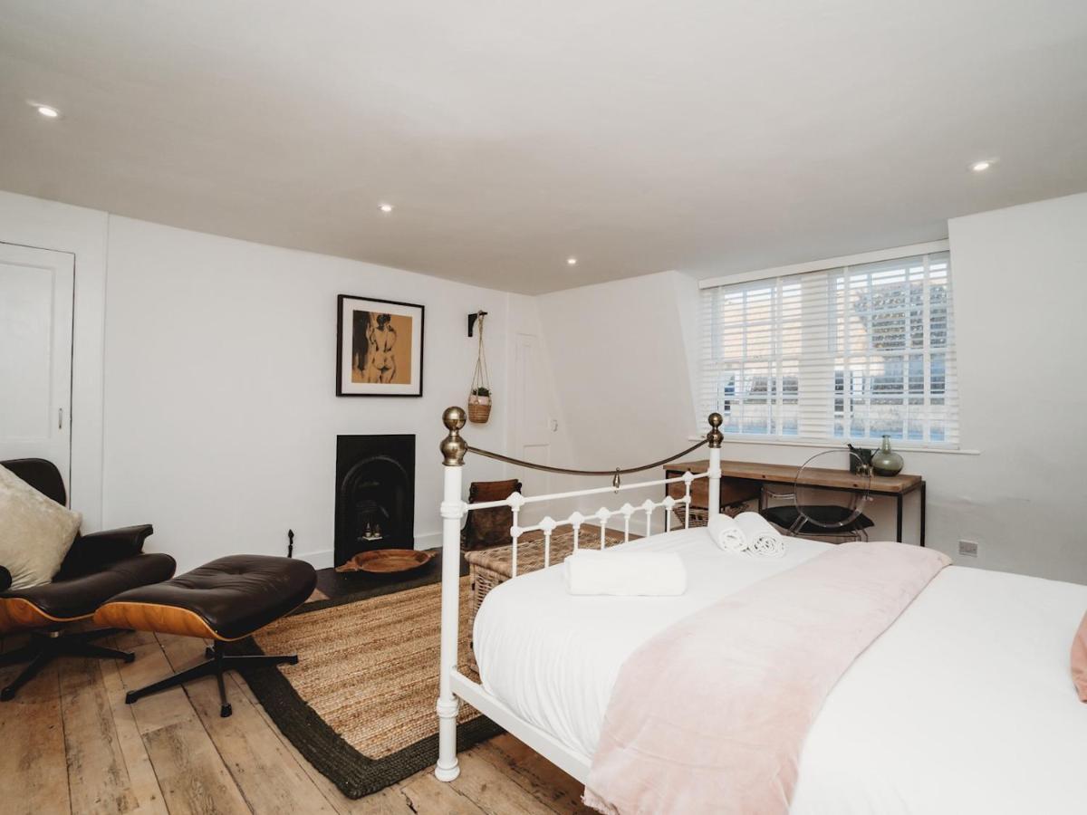 Pass The Keys Stylish 2 Bed Eco Flat In The Heart Of Bath Apartment Bagian luar foto