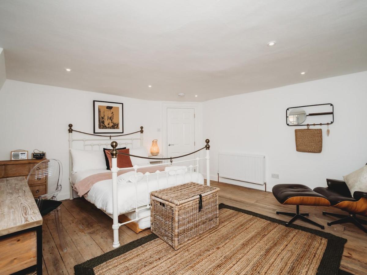Pass The Keys Stylish 2 Bed Eco Flat In The Heart Of Bath Apartment Bagian luar foto