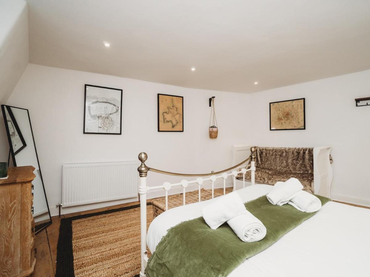 Pass The Keys Stylish 2 Bed Eco Flat In The Heart Of Bath Apartment Bagian luar foto
